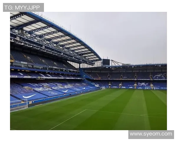 英国足球明星鲁您:从绿茵场到生活舞台的传奇旅程揭秘 英国足球明星鲁您:从绿茵场到生活舞台的传奇旅程揭秘